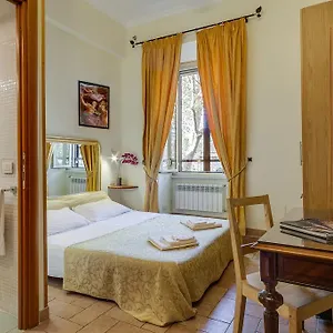 Apartament At St. Peter's